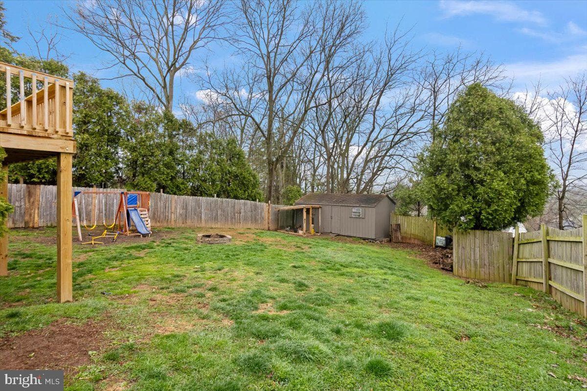 464 W Ridge Road photo 21