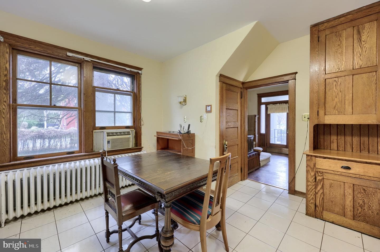 218 Pleasure Road photo 13