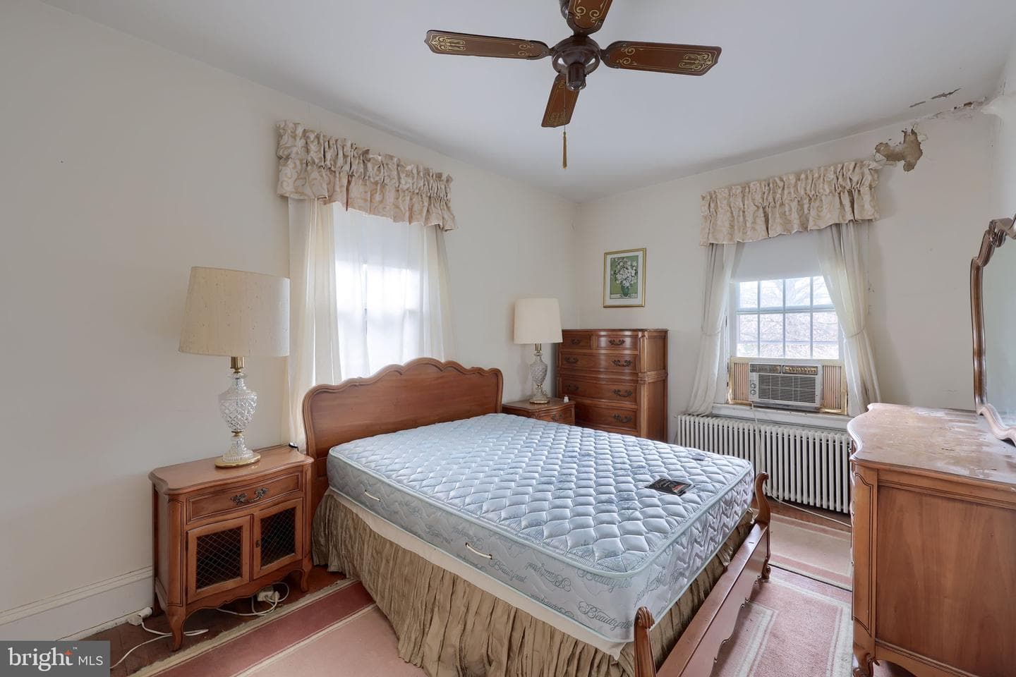 218 Pleasure Road photo 20