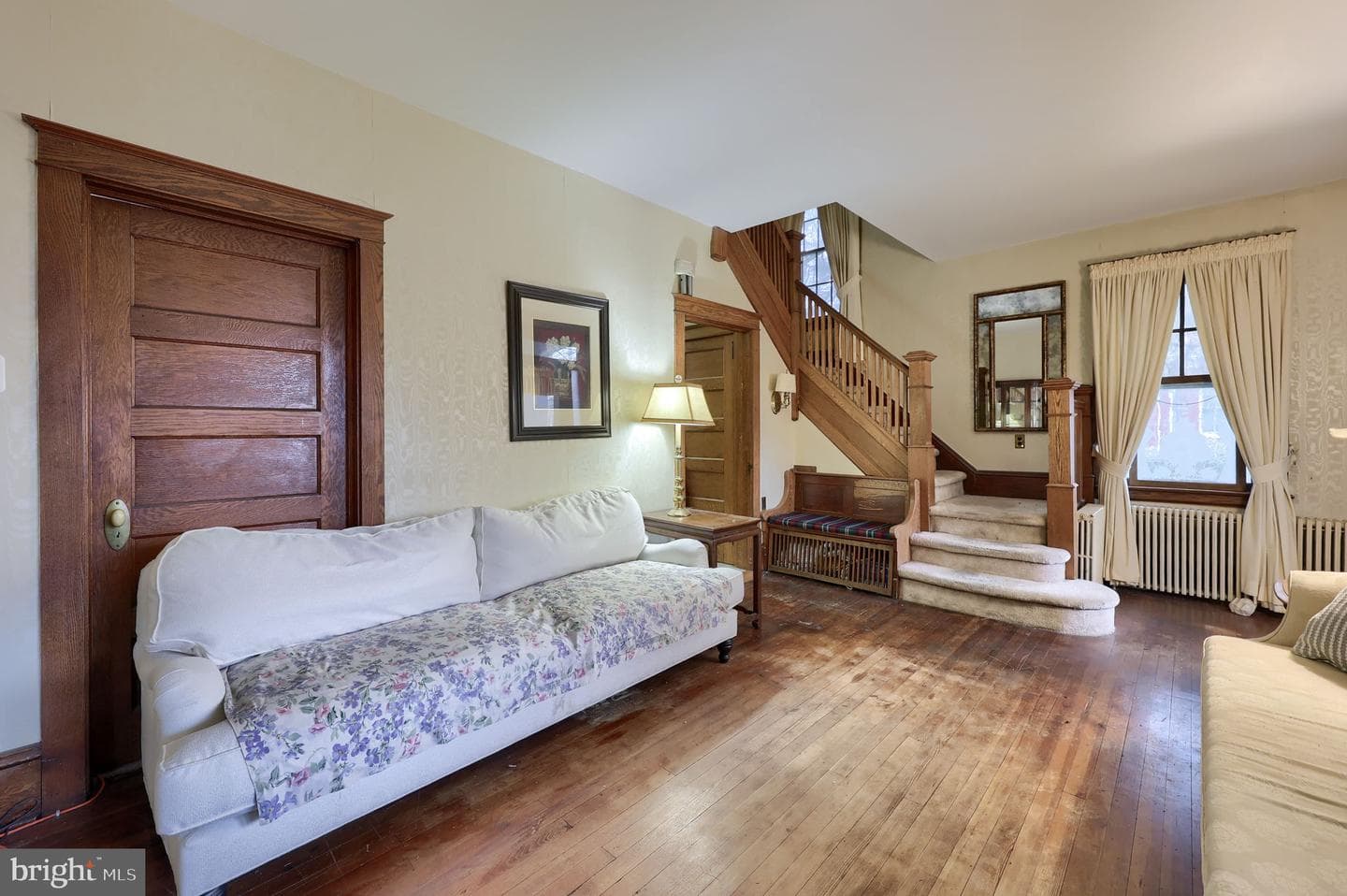 218 Pleasure Road photo 4