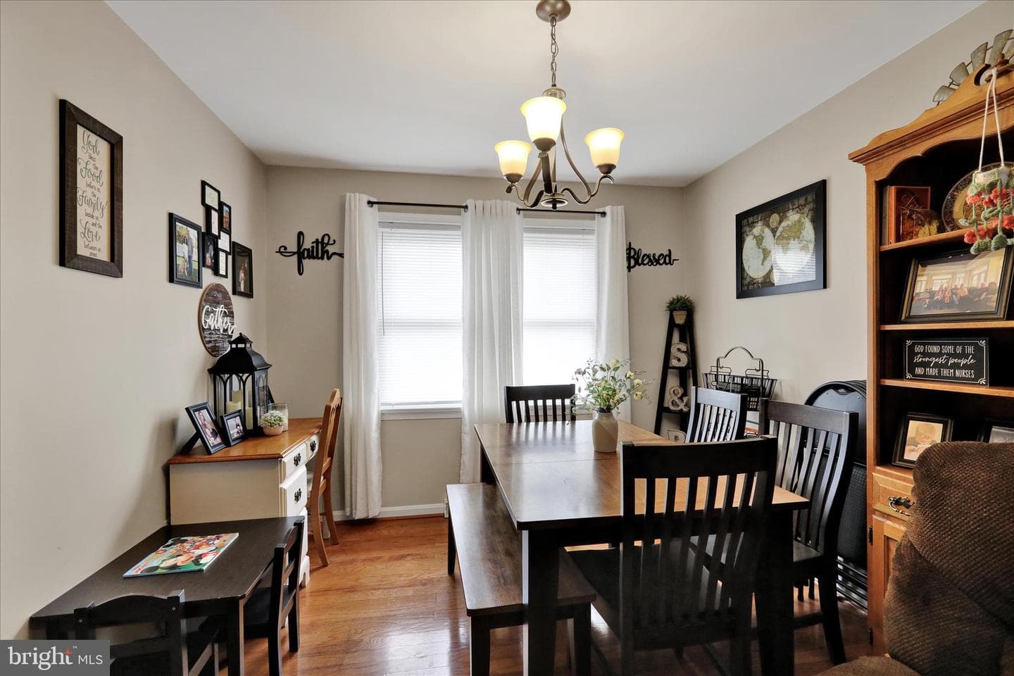 307 Cottonwood Lane photo 9