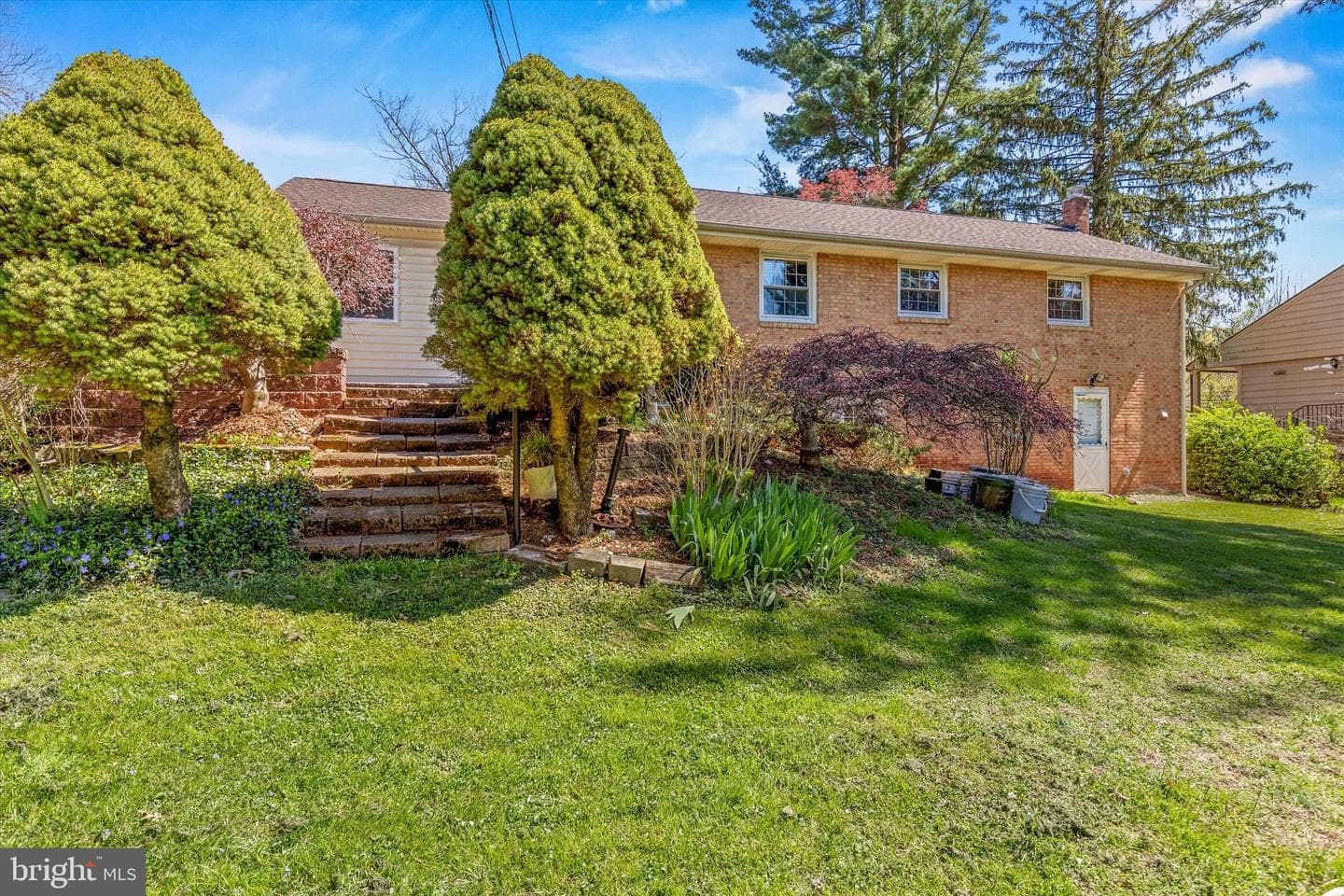 556 Abbeyville Road photo 27