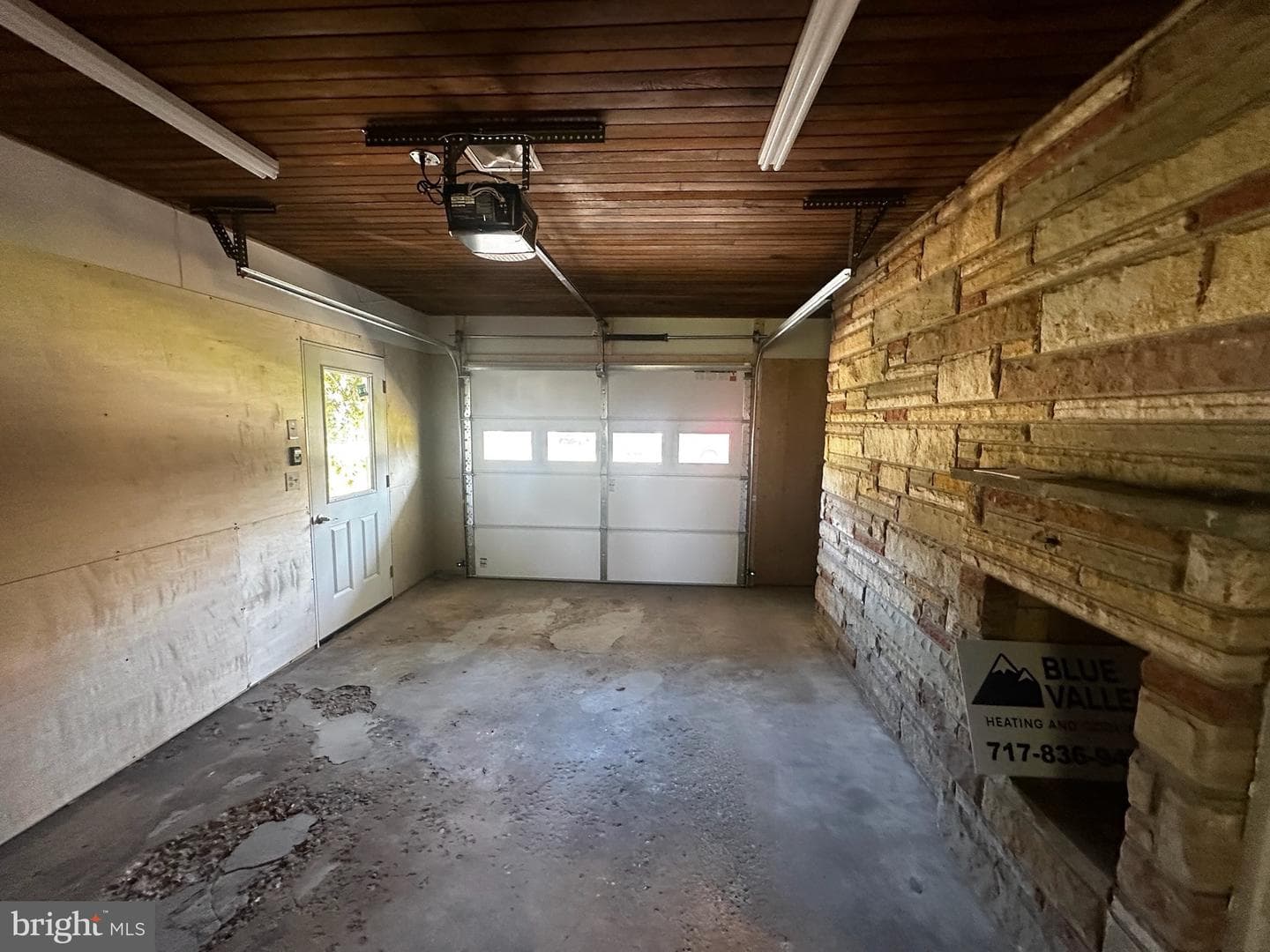 415 E Willow Street photo 28