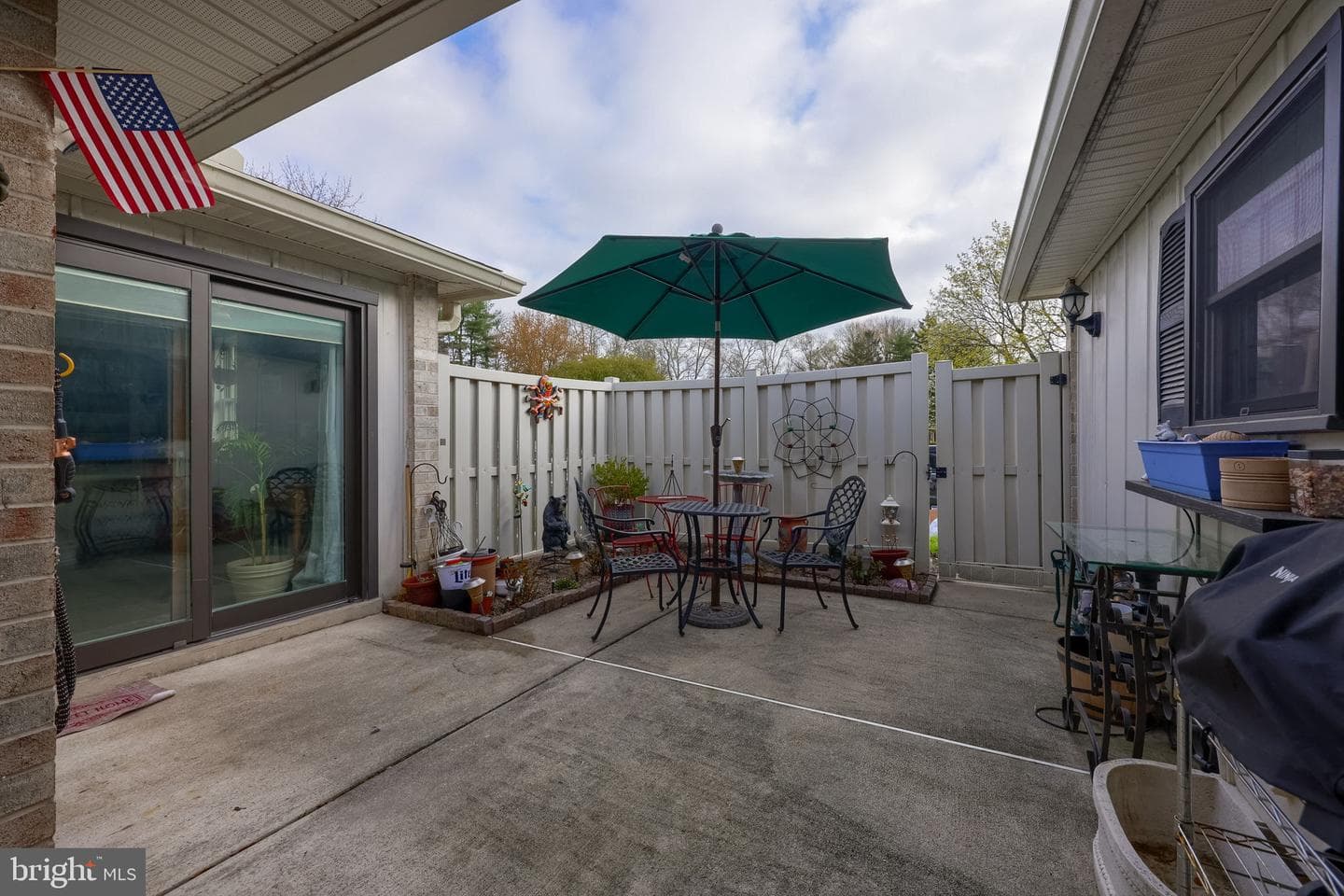 330 Valleybrook Drive photo 18