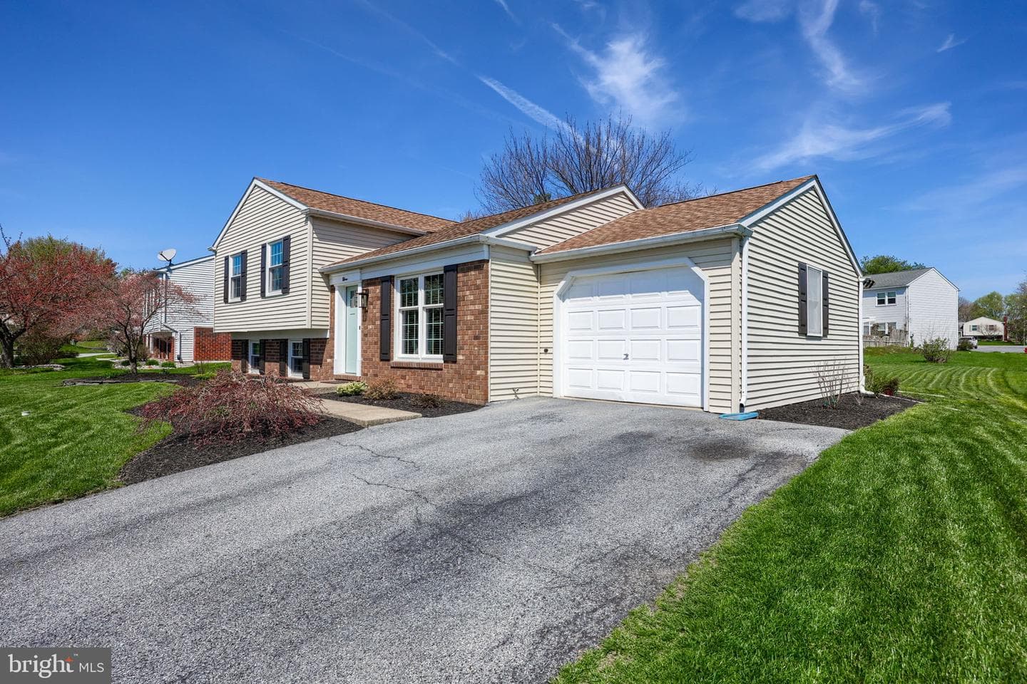 11 Cobblestone Drive photo 44