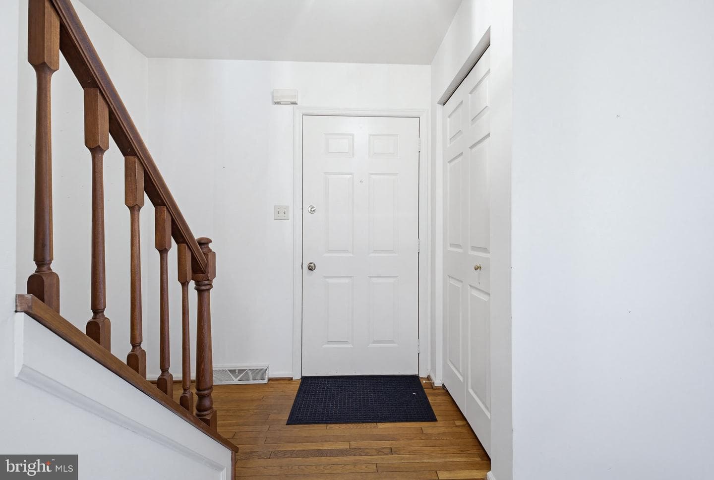 77 Rockford Road photo 3