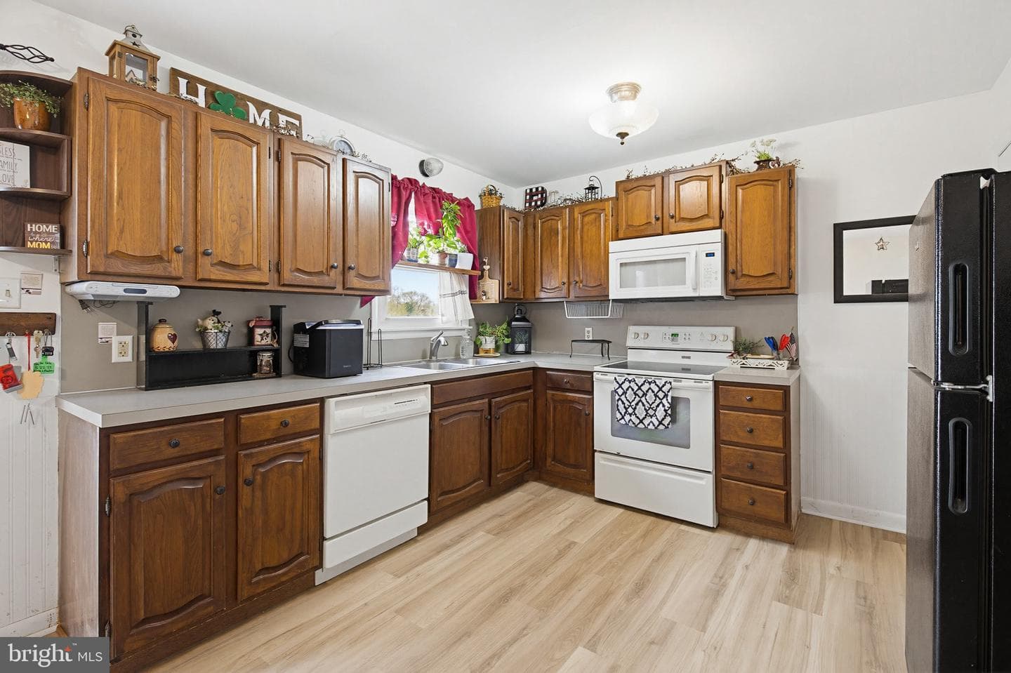 212 Beechwood Lane photo 7