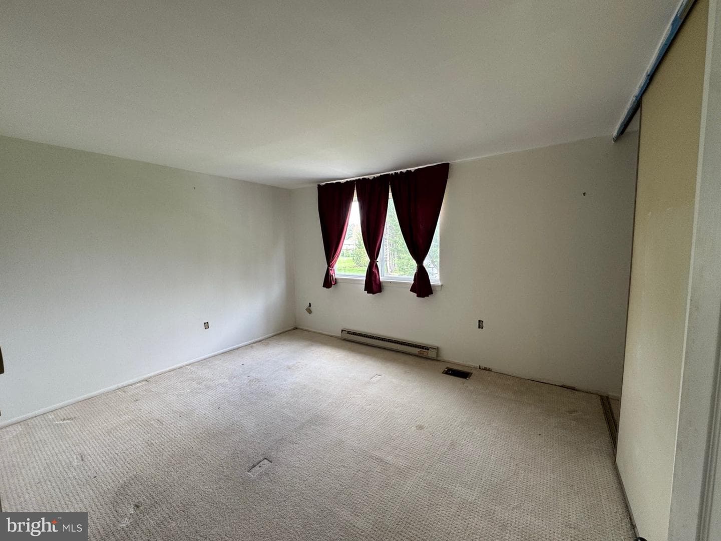 715 Hempfield Hill photo 11