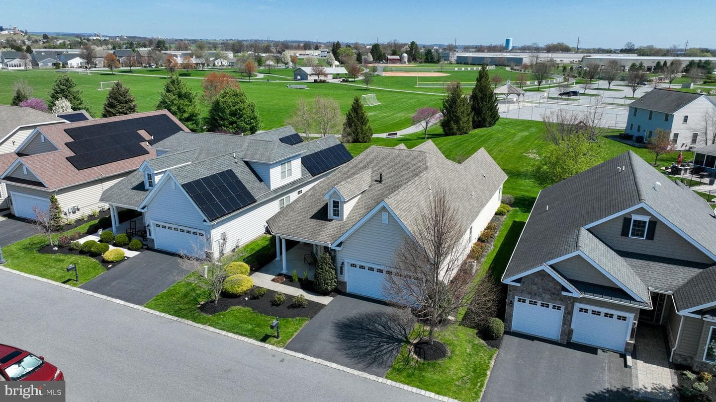 1444 Emerson Drive photo 42