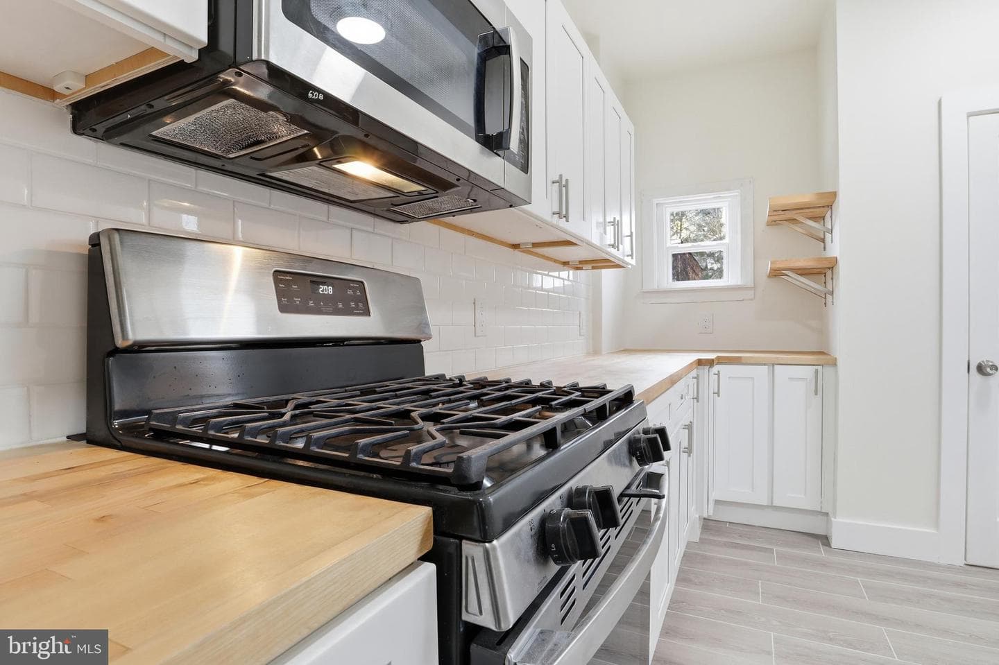 112 Coral Street photo 8