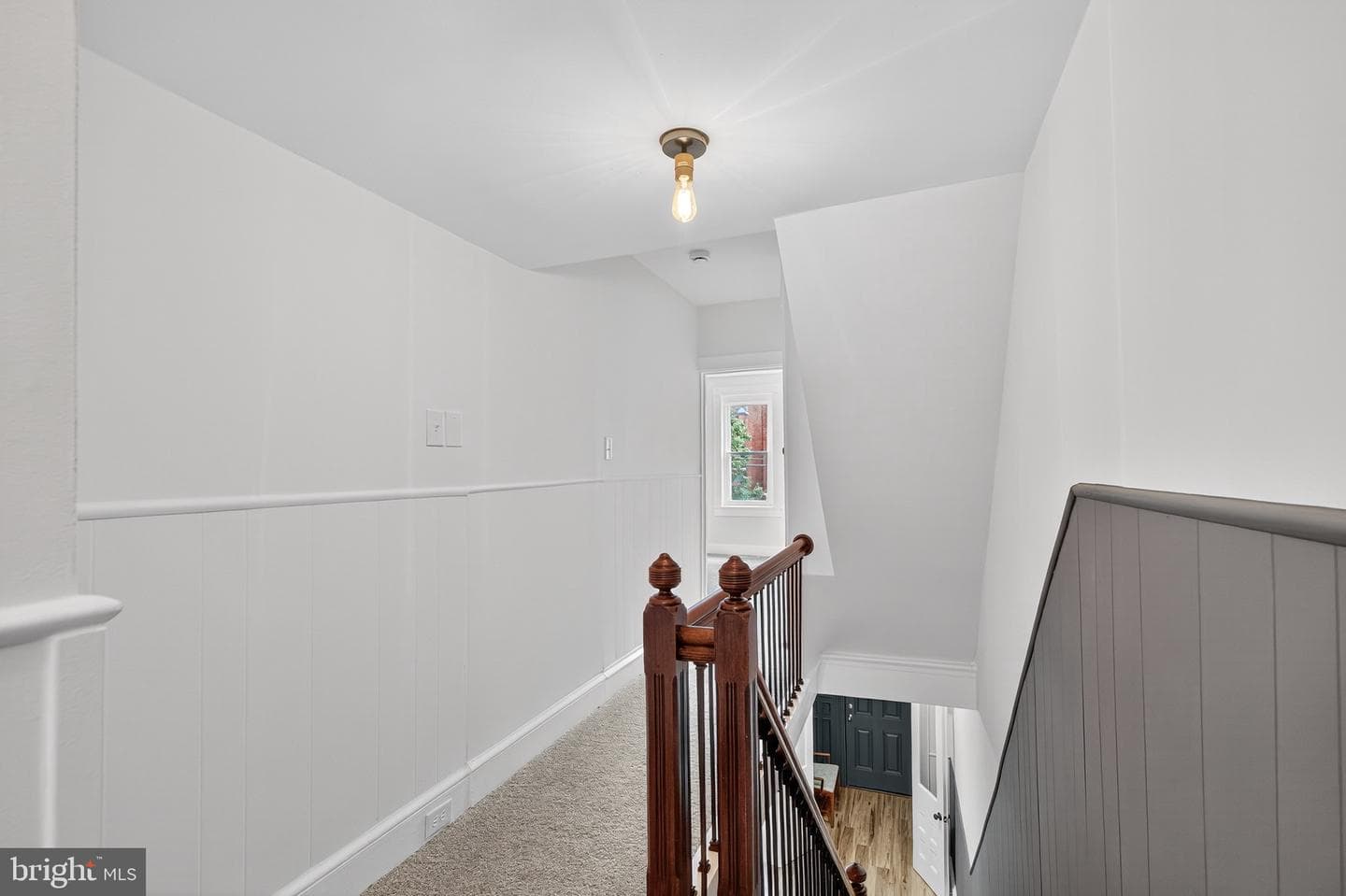 623 E Chestnut Street photo 21