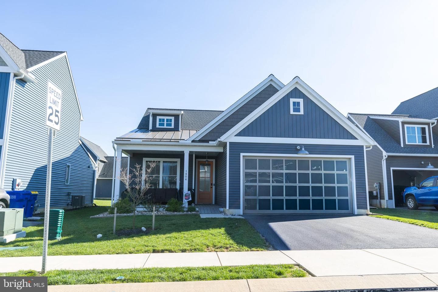 1404 Barrington Drive photo 3