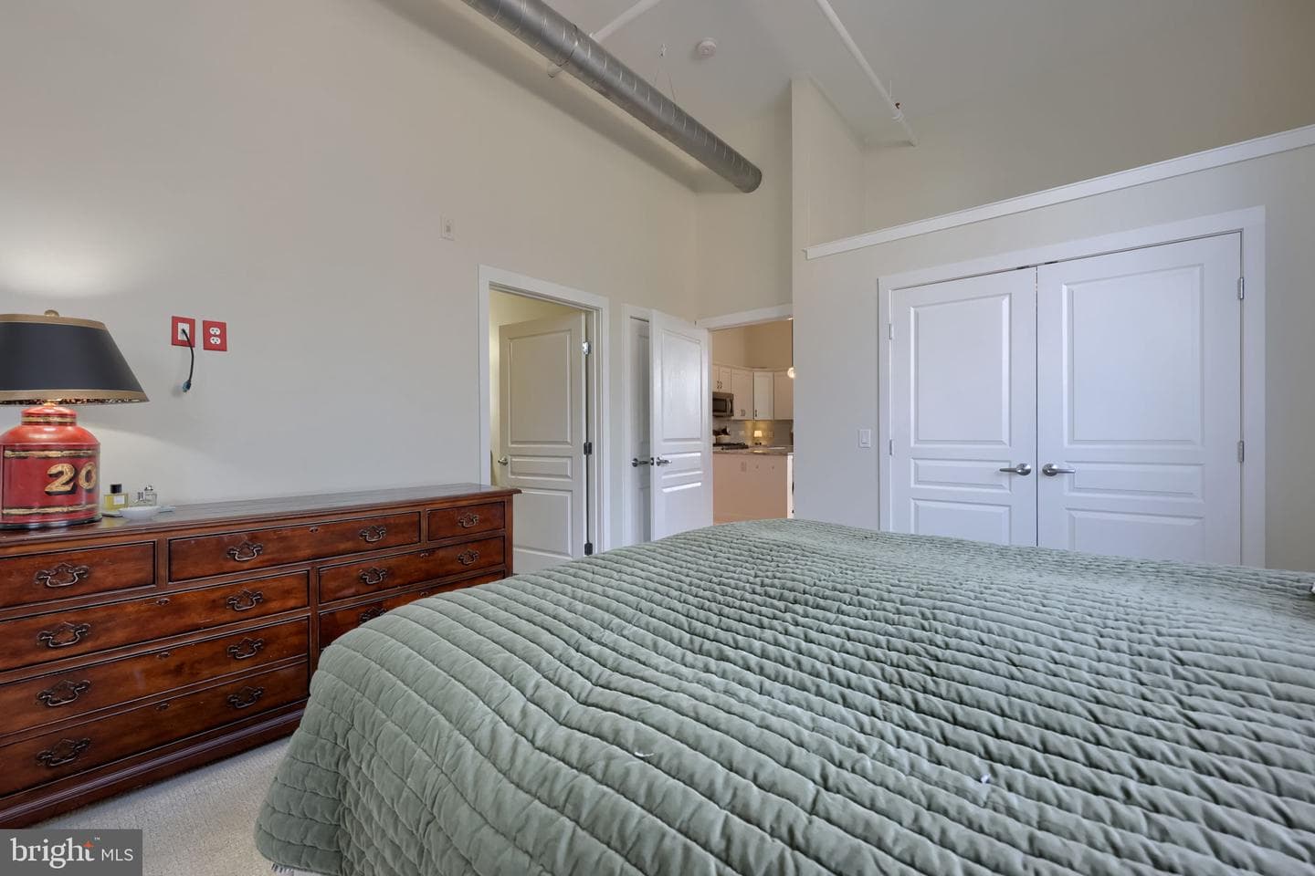 41 W Lemon Street #210 photo 23