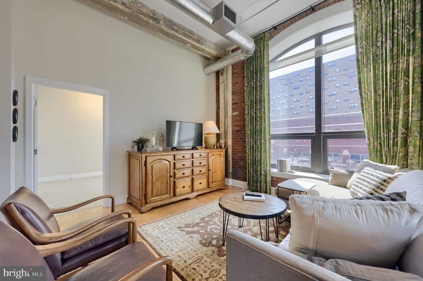 41 W Lemon Street #210 photo 7