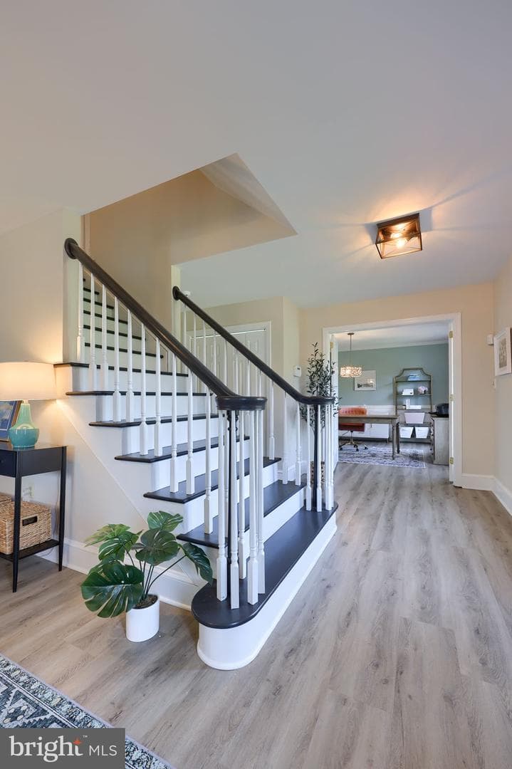 2619 Wexford Drive photo 4
