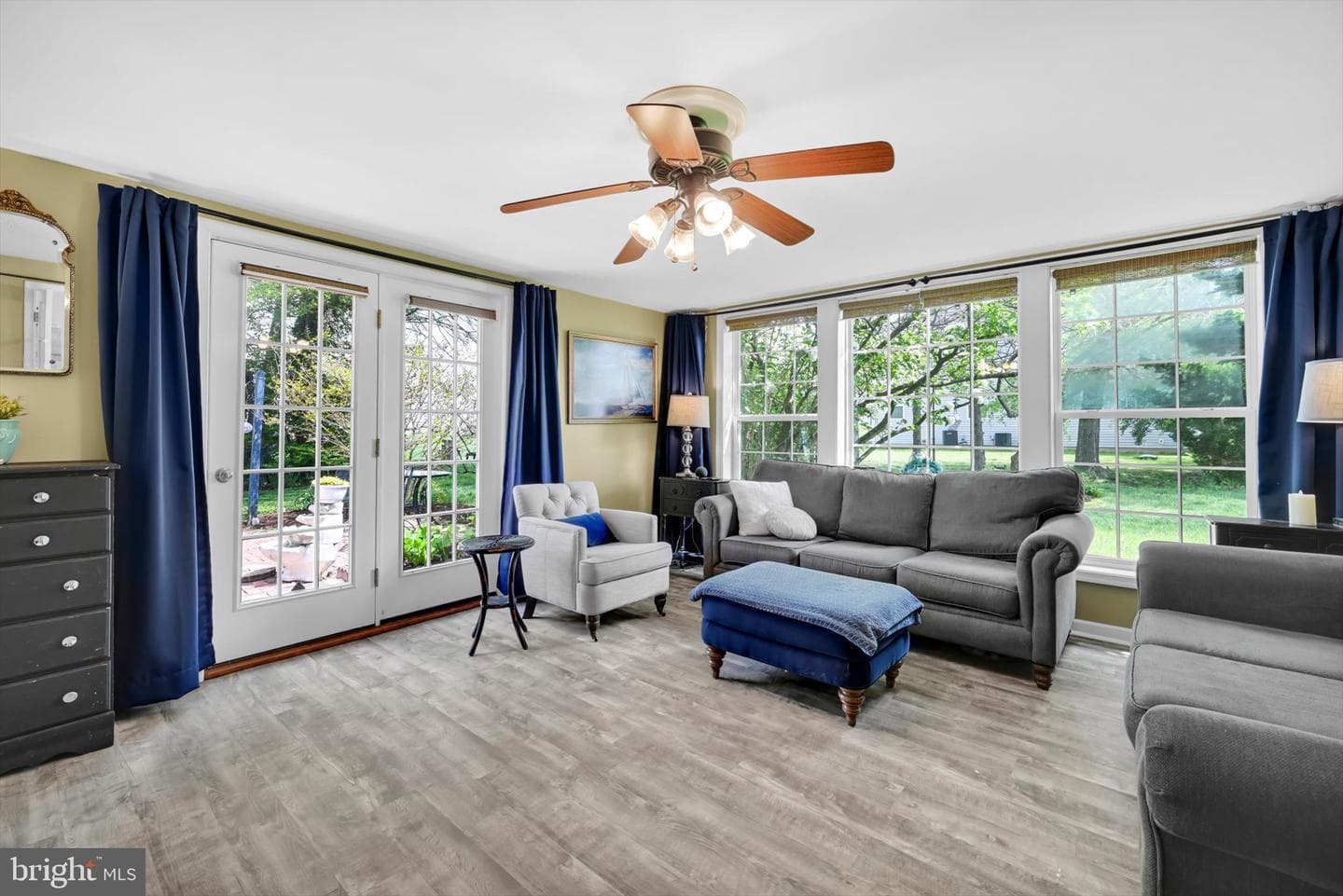 1523 Village Road photo 17