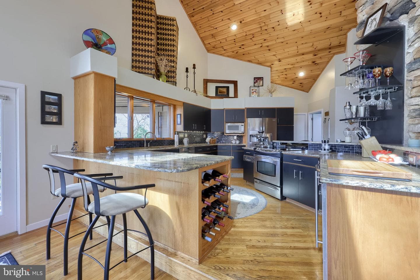 315 Winding Hill Drive photo 14