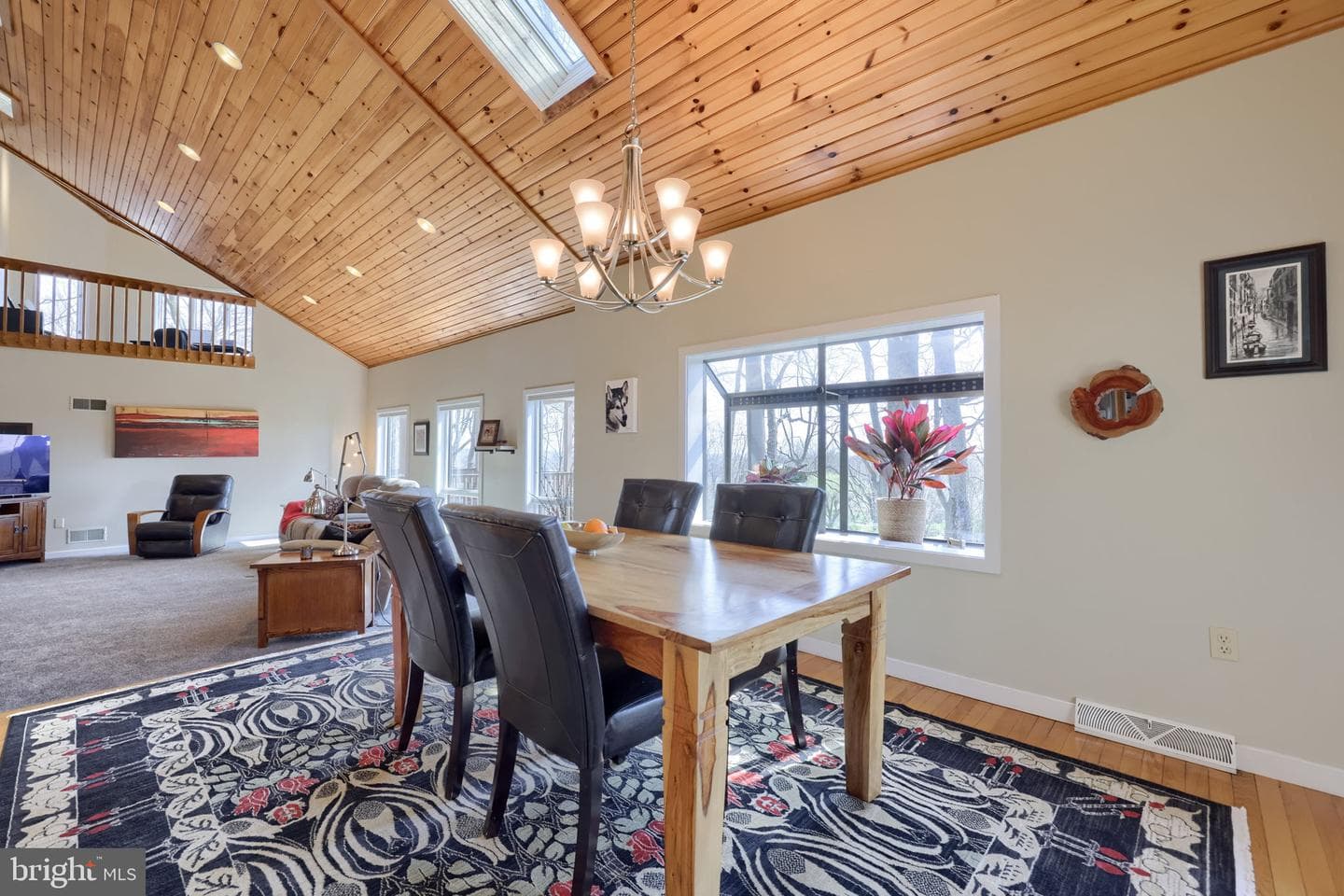 315 Winding Hill Drive photo 17