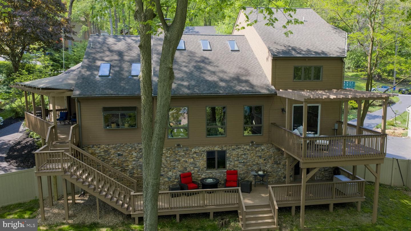 315 Winding Hill Drive photo 75