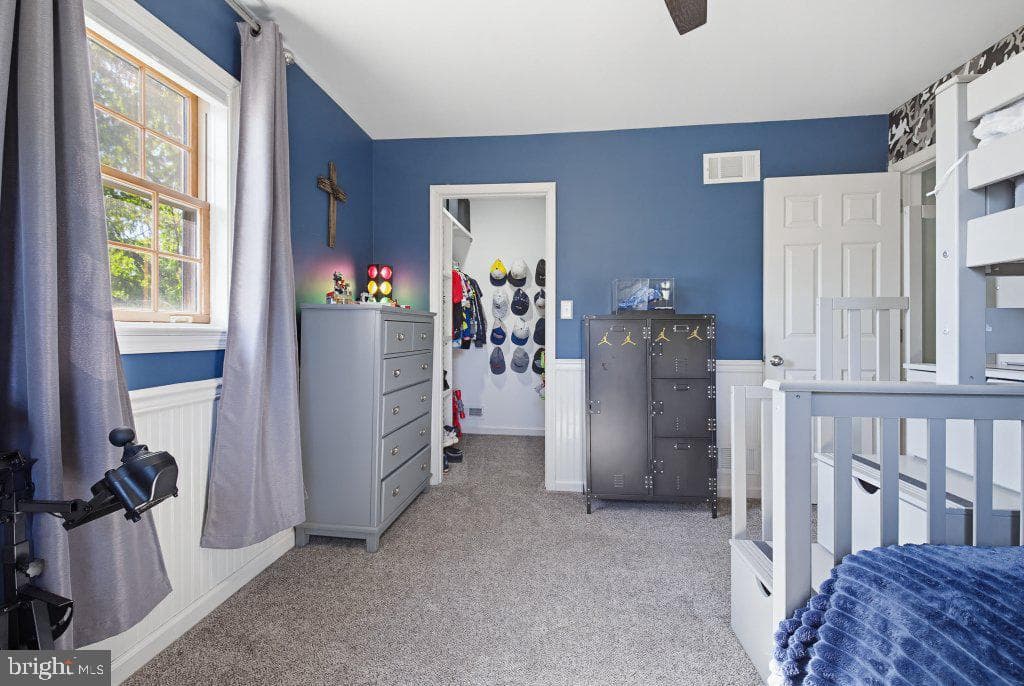 1001 Fieldstone Court photo 31