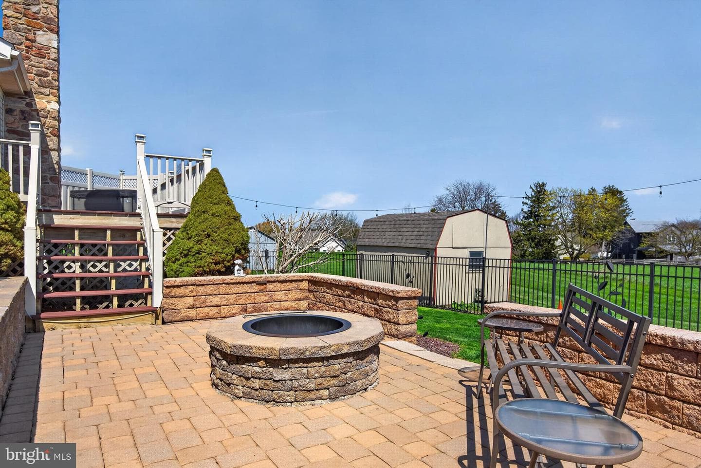 205 Cambridge Drive photo 56