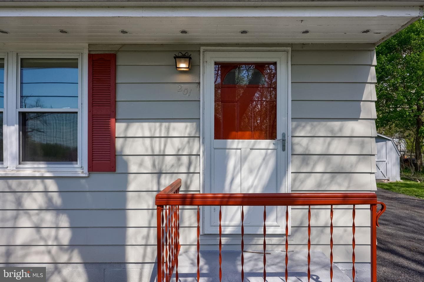 201 Frances Avenue photo 24