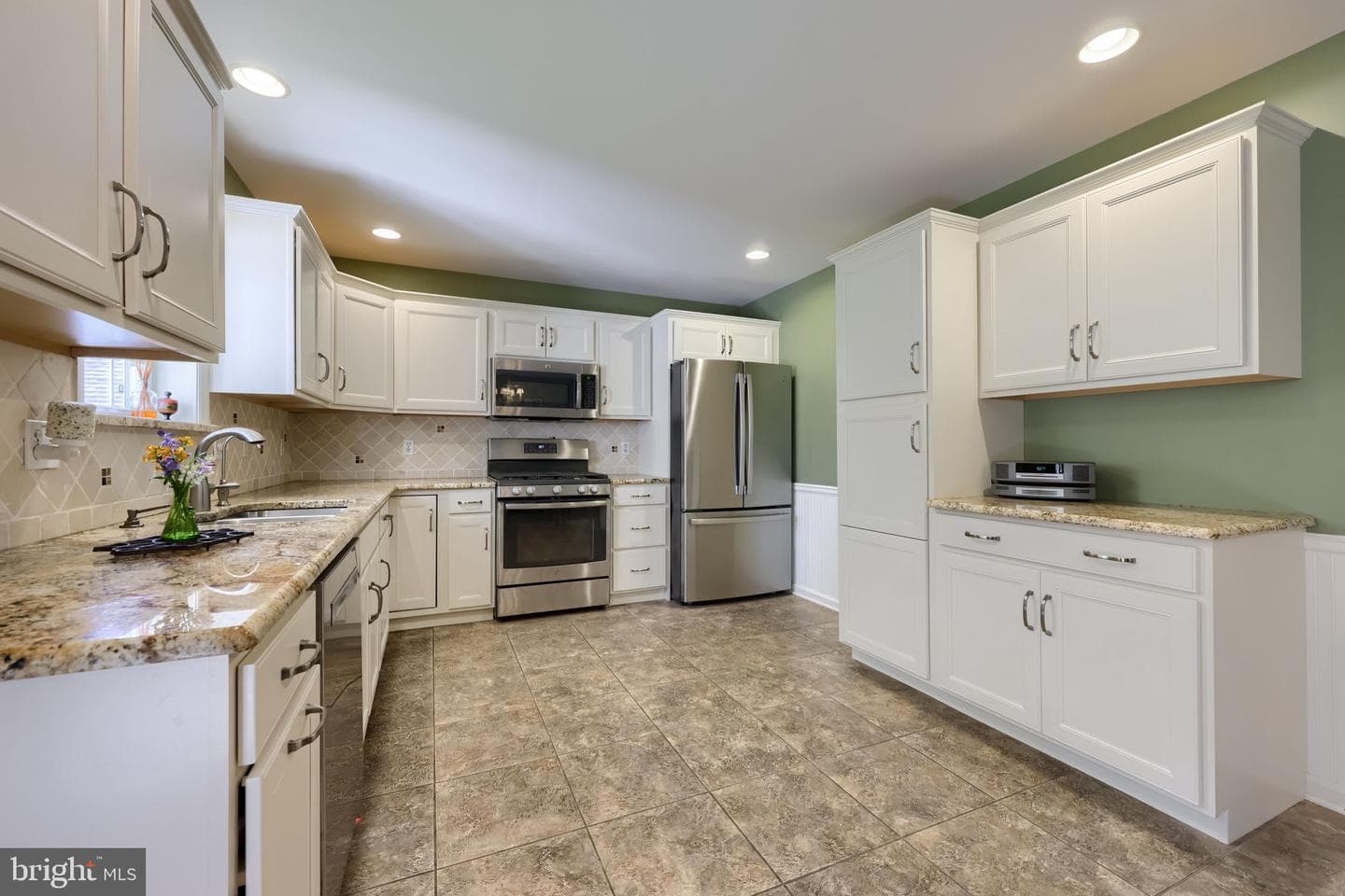105 Plumeria Place photo 17