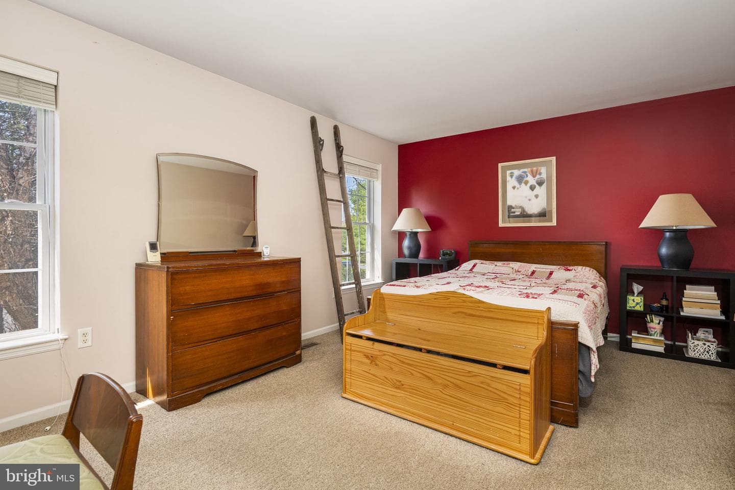 218 Cambridge Lane photo 12