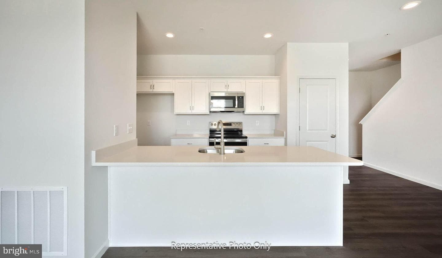 14 N Conifer Drive photo 10