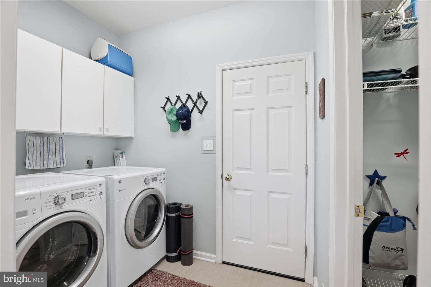 407 Lake Street photo 16