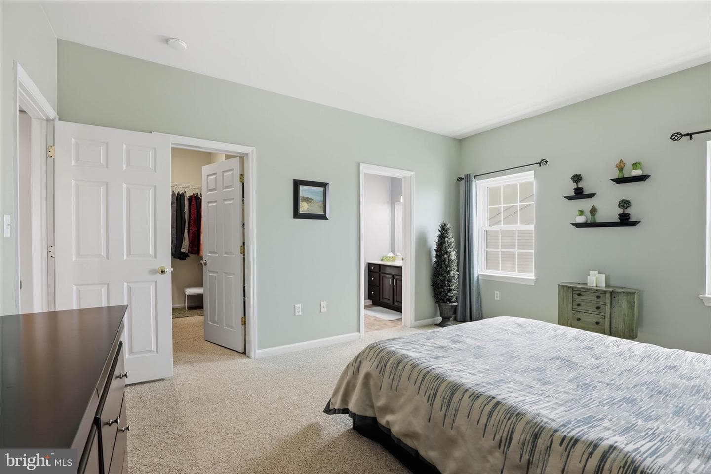 407 Lake Street photo 18