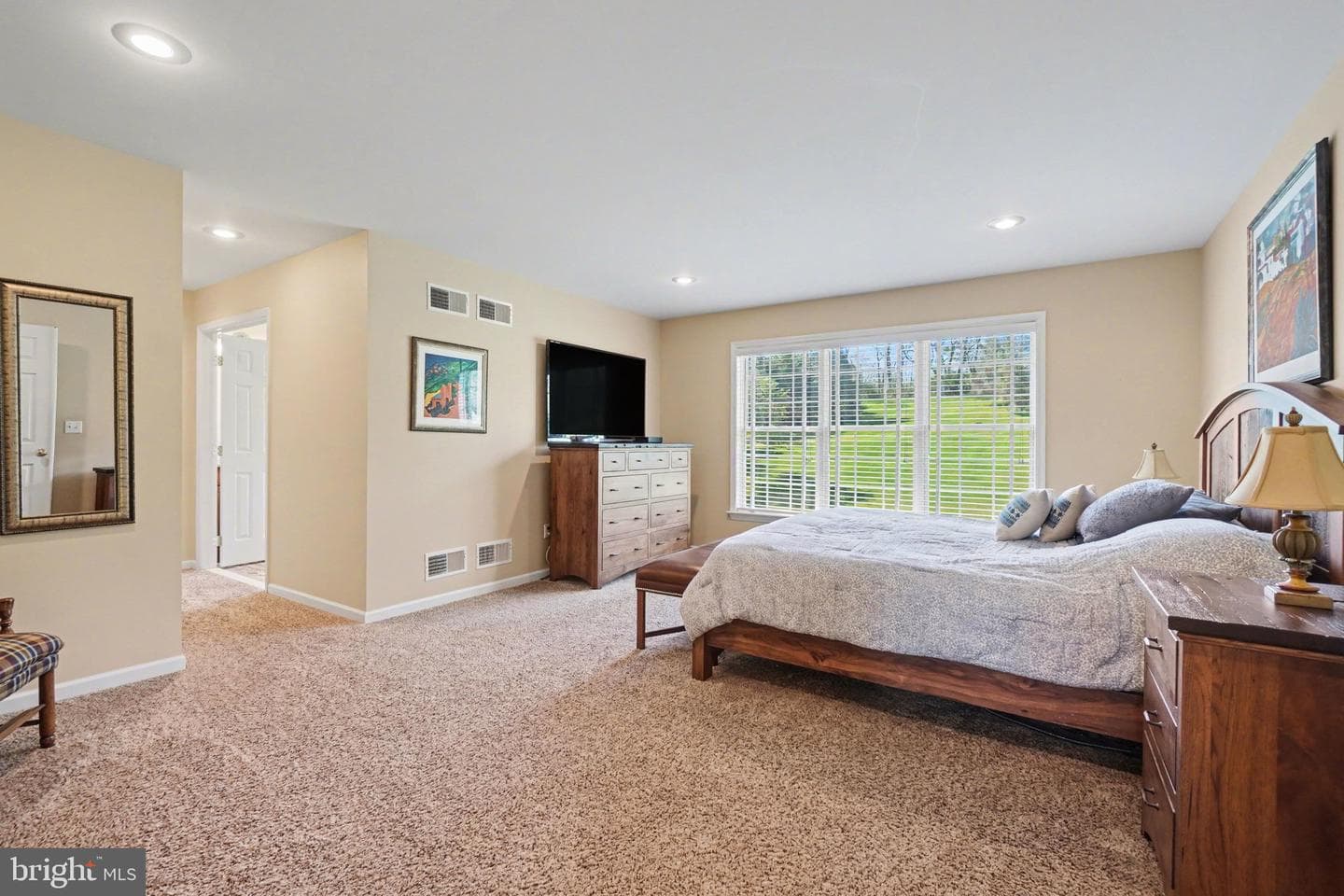 2118 Meadow Ridge Drive photo 22