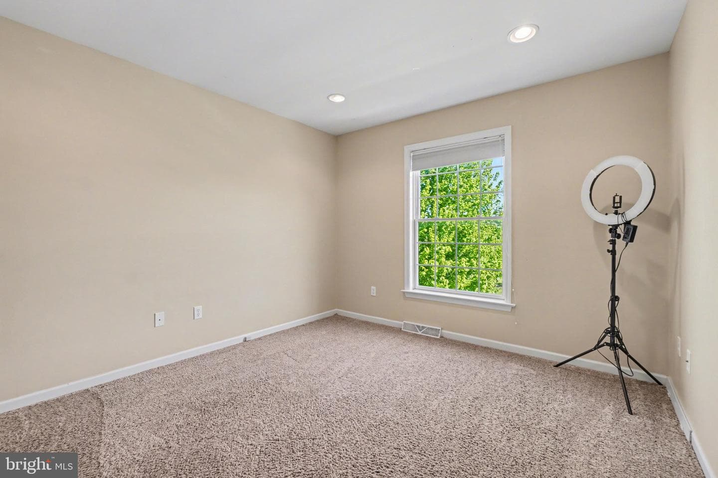 2118 Meadow Ridge Drive photo 31