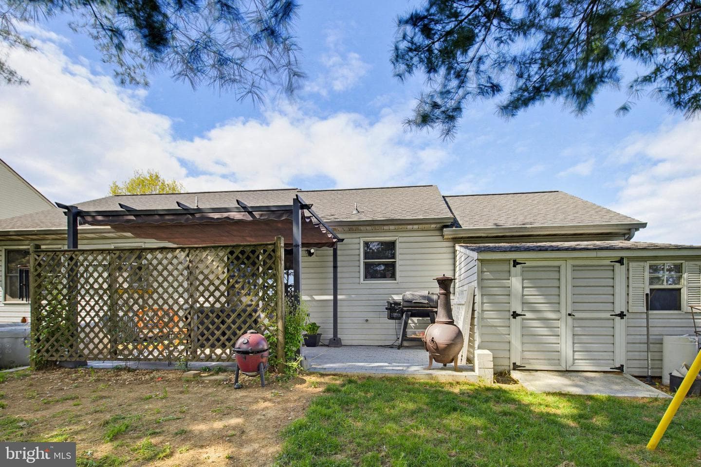 212 Sycamore Lane photo 20