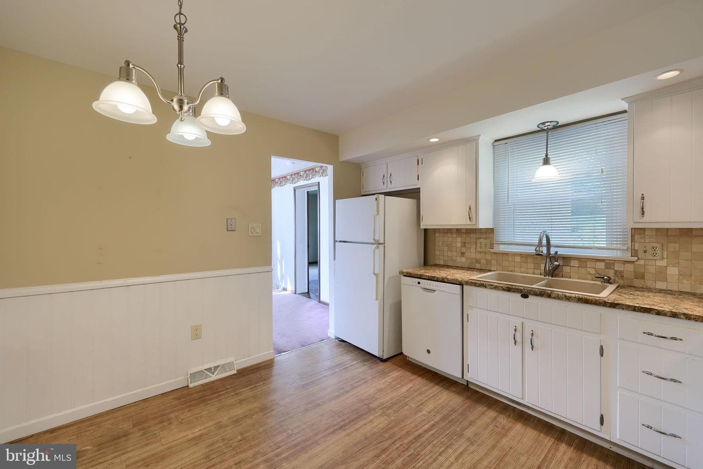 2154 Coventry Road photo 14