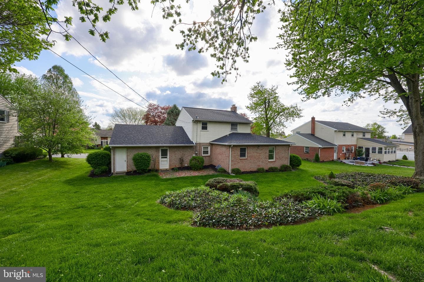 2154 Coventry Road photo 48