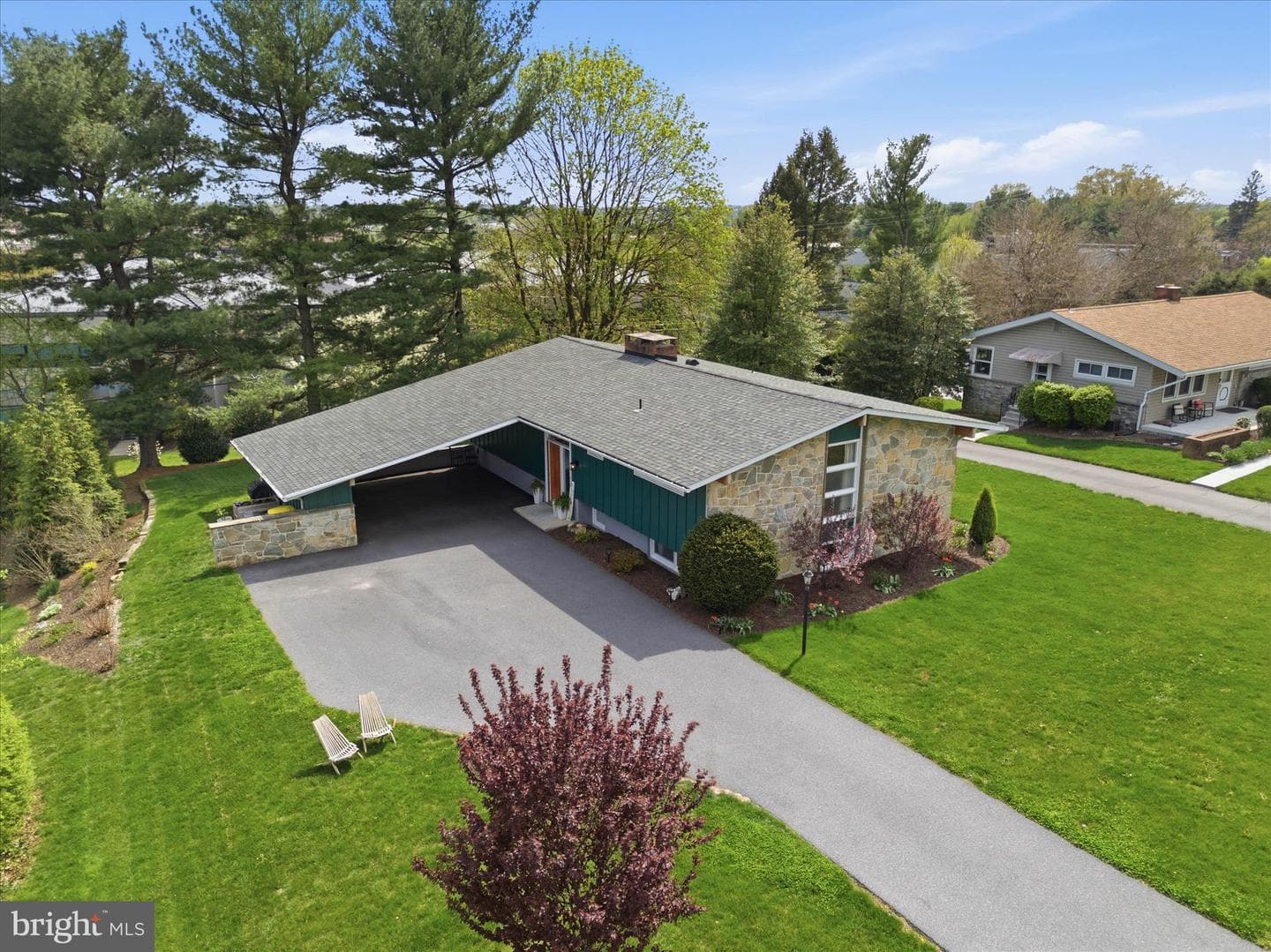 254 Bluff View Drive photo 9