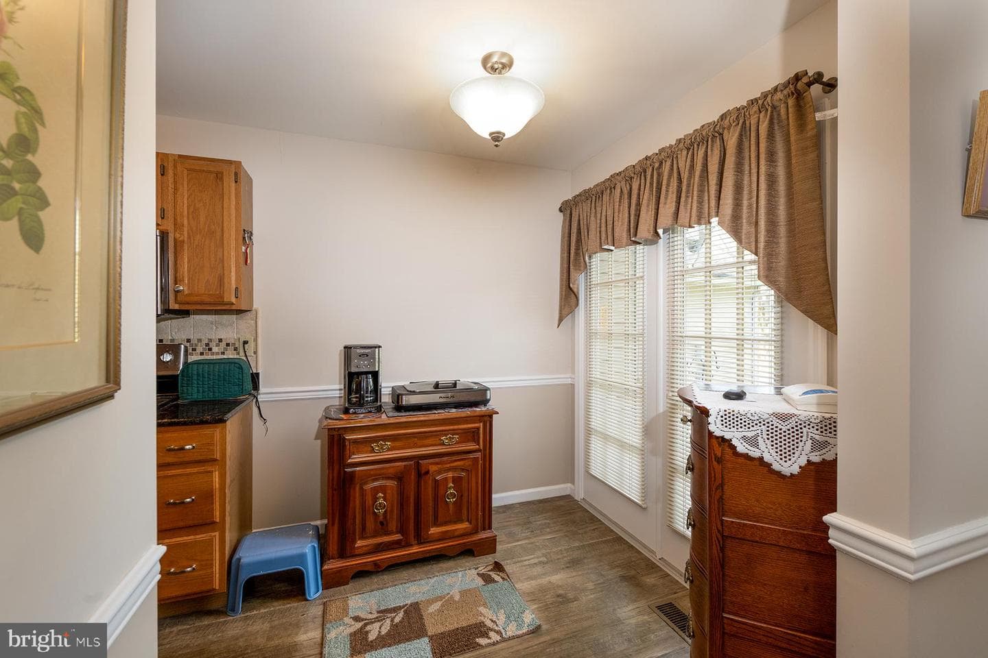 1743 Betz Farm photo 4