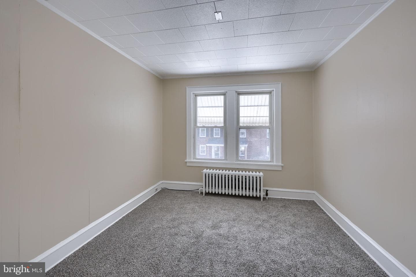 561 Burrowes Avenue photo 28