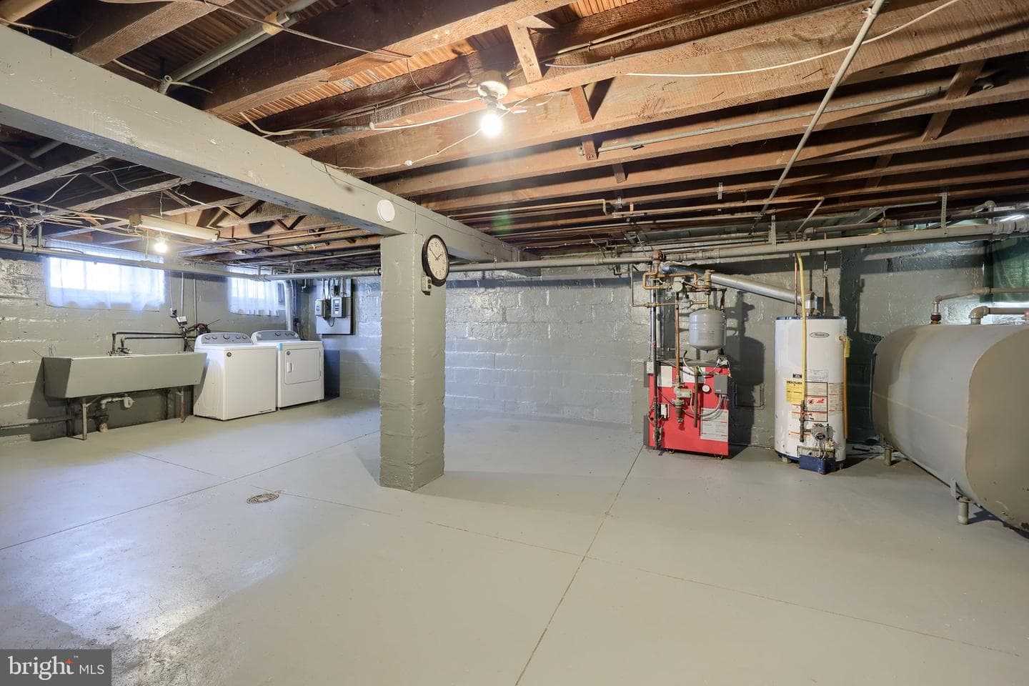 561 Burrowes Avenue photo 30