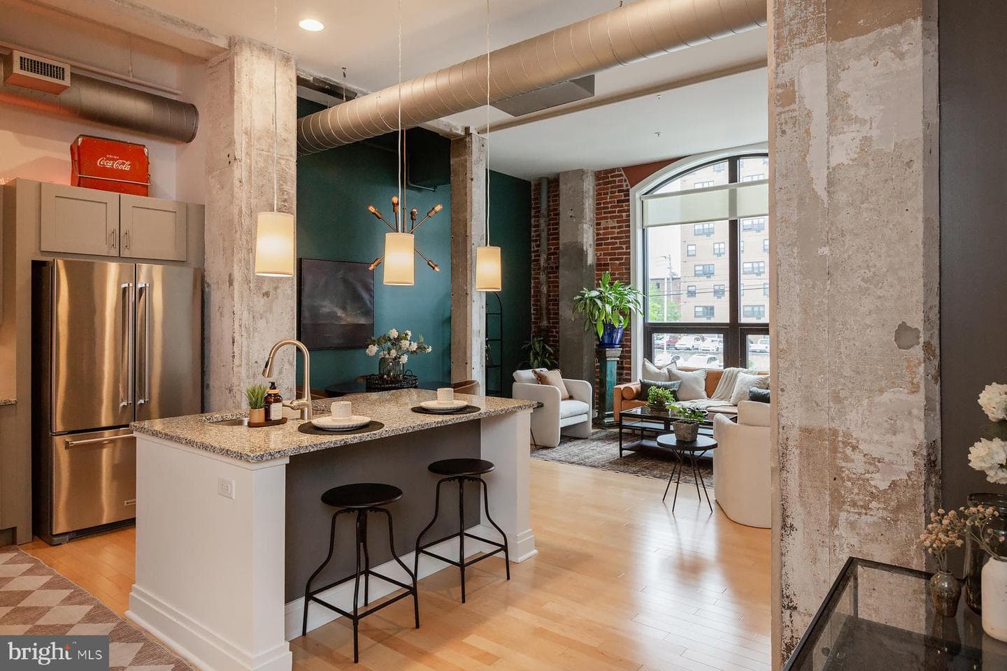 41 W Lemon Street #206 photo 28