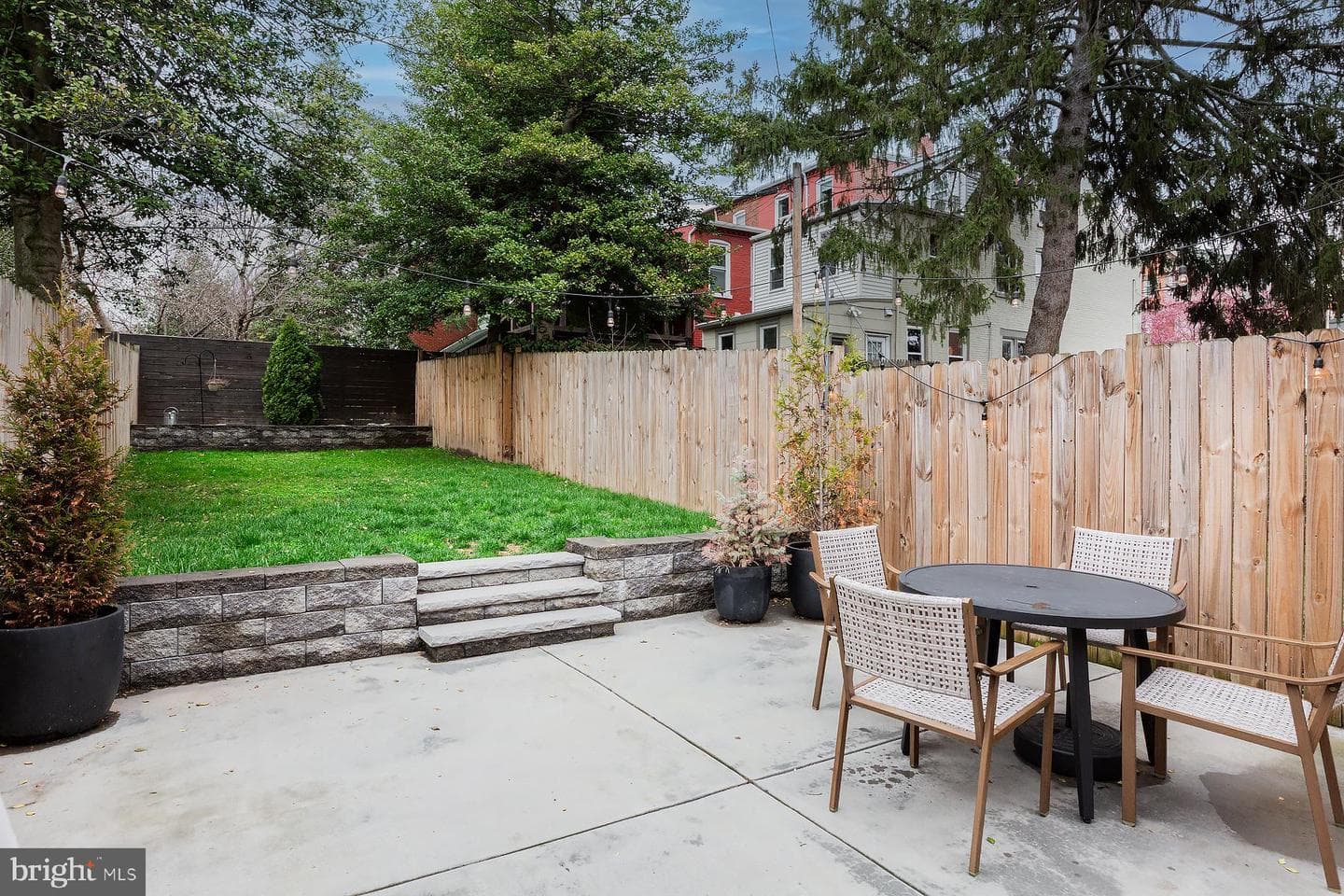 409 W Lemon Street photo 43