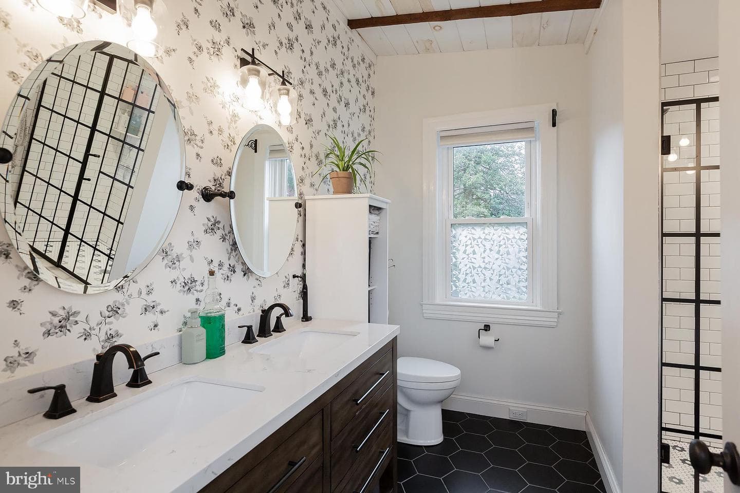 409 W Lemon Street photo 54