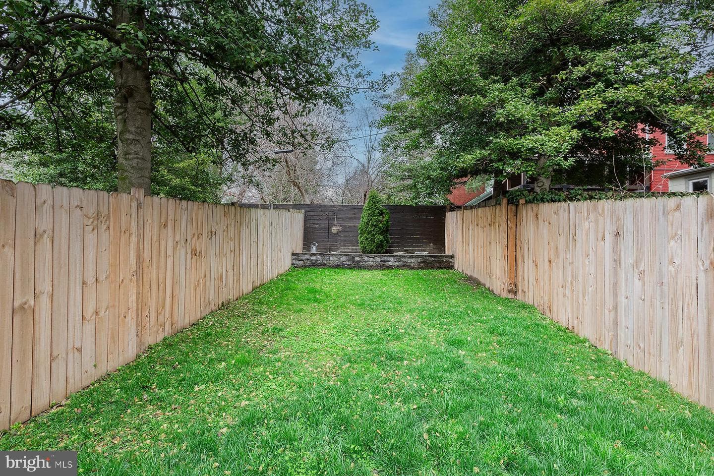 409 W Lemon Street photo 84