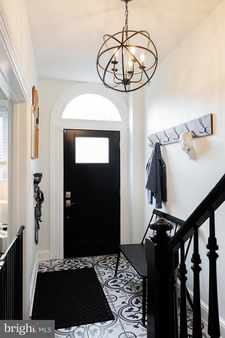 409 W Lemon Street photo 9