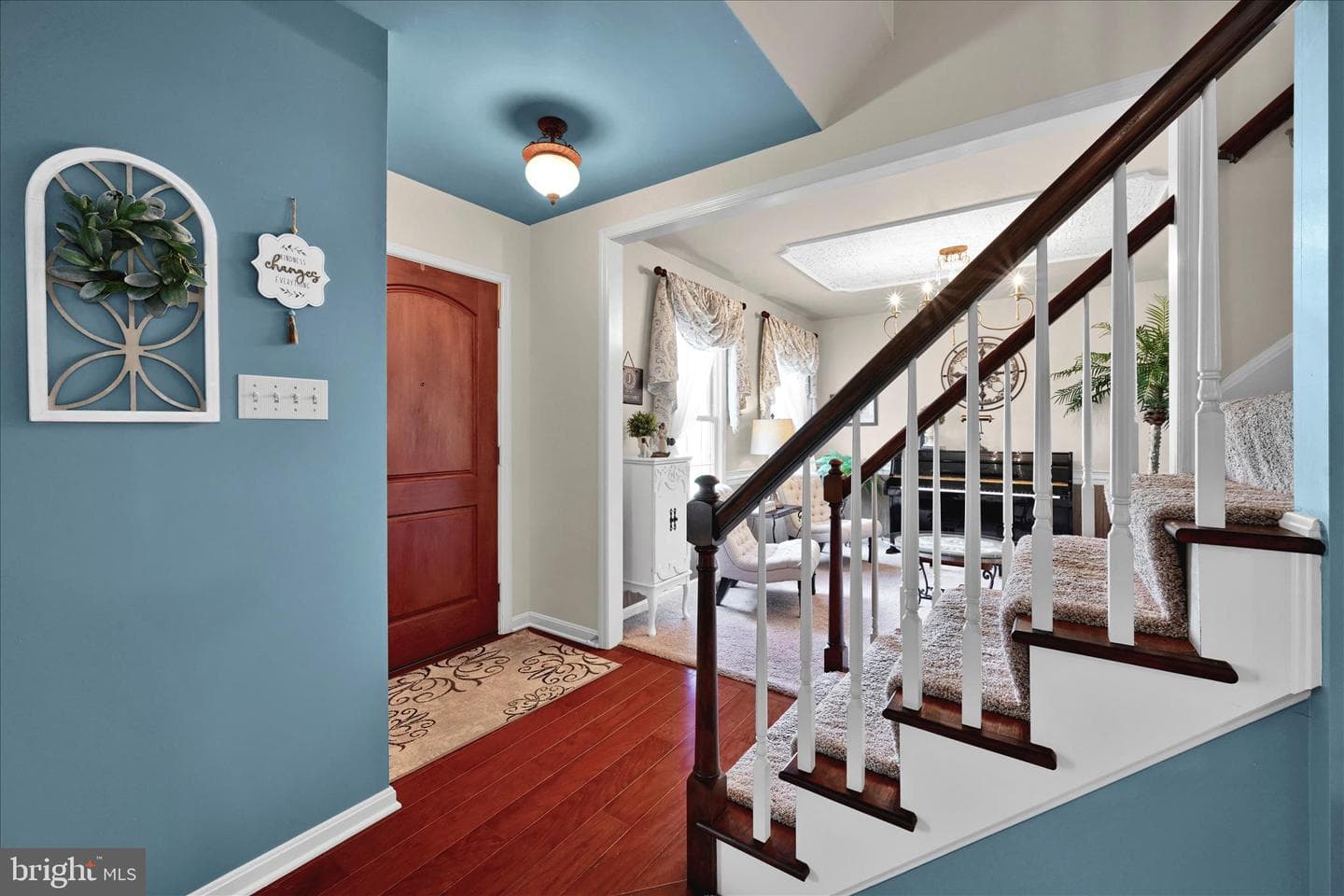 1840 Krystle Drive photo 2