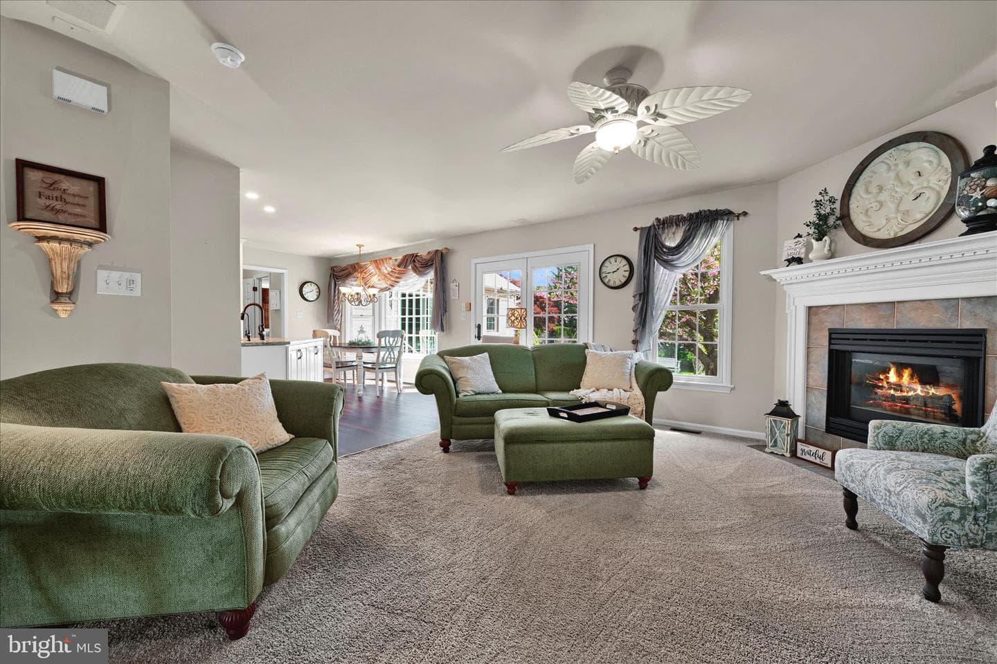1840 Krystle Drive photo 8