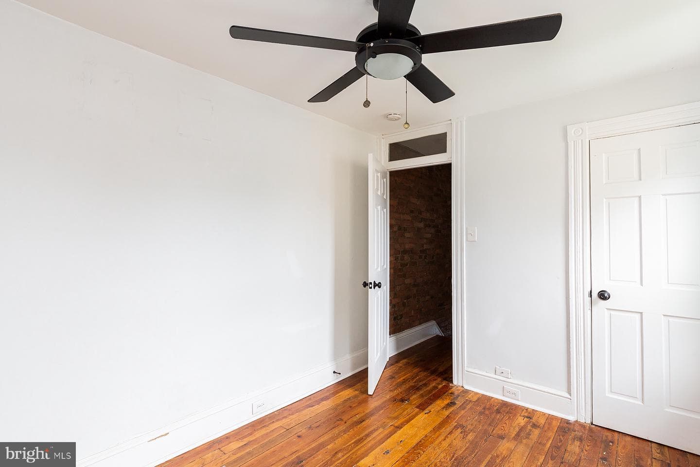 138 Laurel Street photo 39