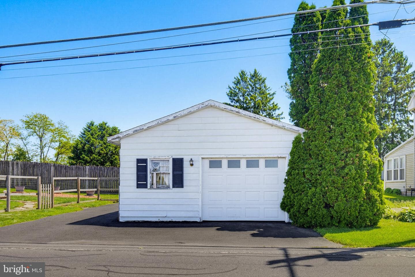 713 Kinderhook Road photo 32