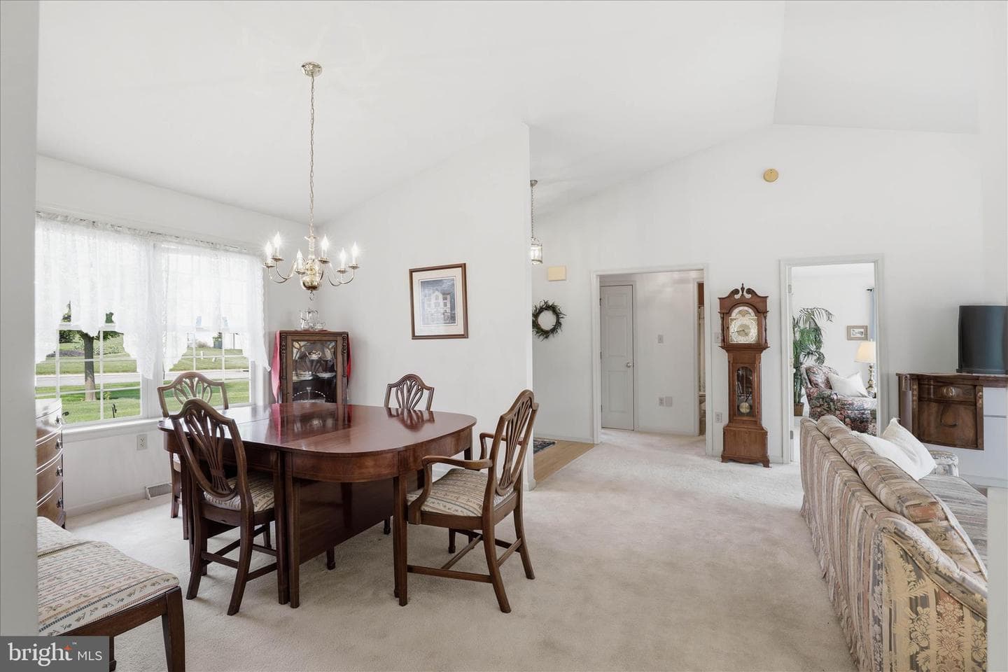 3640 Falcon Court photo 12